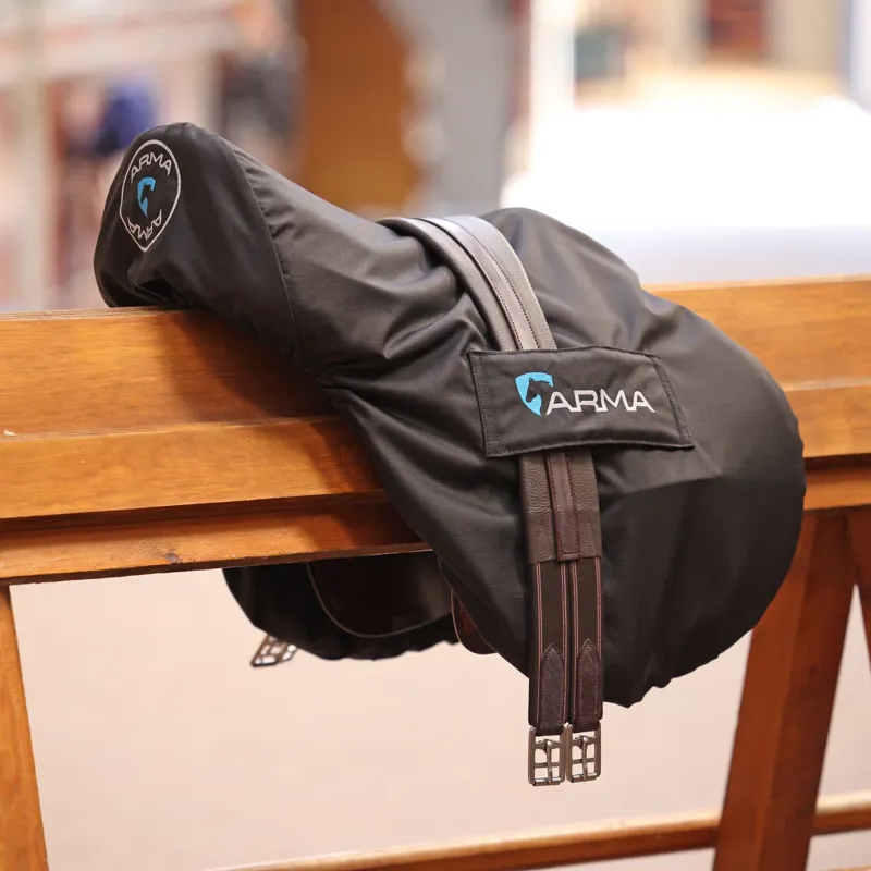 Shires Aubrion Waterproof Fleece Lined Saddle Cover Black-2