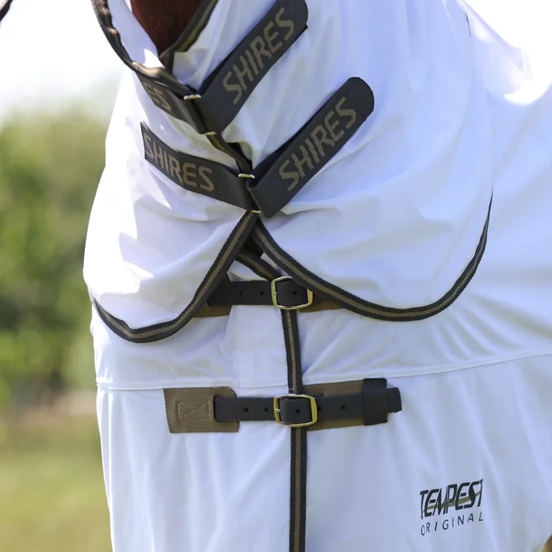 Shires Tempest Original Fly Rug And Neck Set White/Grey-2