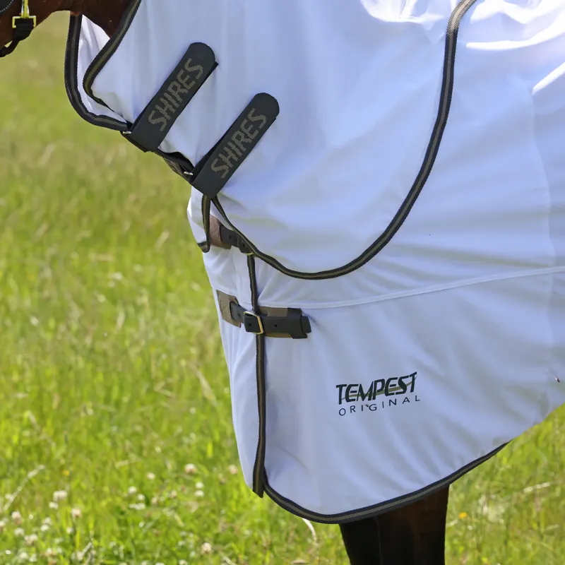 Shires Tempest Original Fly Rug And Neck Set White/Grey-1
