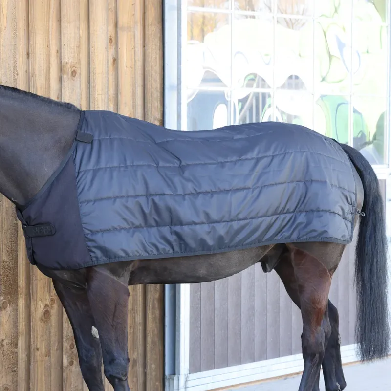 Shires WarmaRug 50g Turnout Rug Liner Black-1