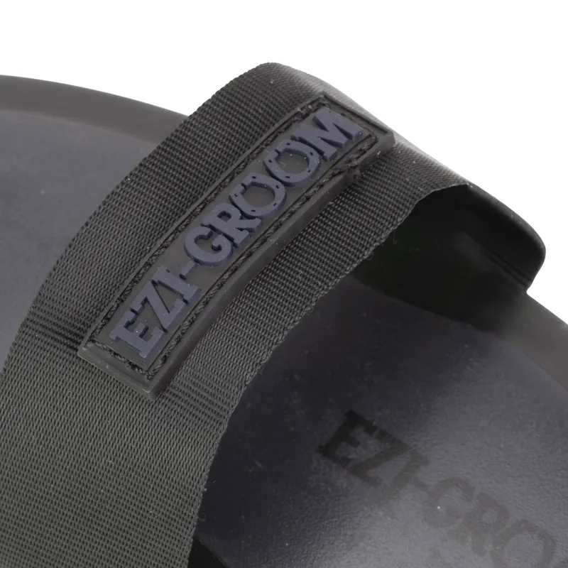 Shires Ezi-Groom Grip Body Brush Small Navy-4