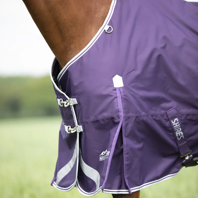 Shires Highlander Original 100g Turnout Rug Plum-1