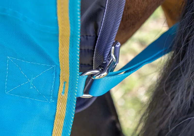 Shires WarmaRug 100g Turnout Rug Liner Black-3