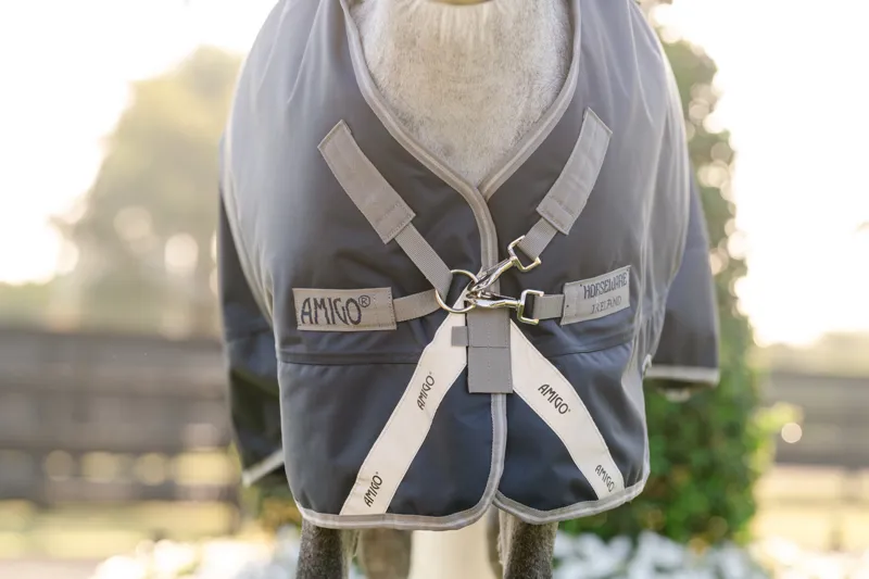 Amigo Bravo 1200D Pony Plus 250g Medium Weight Turnout Rug Navy/Titanium Grey-2