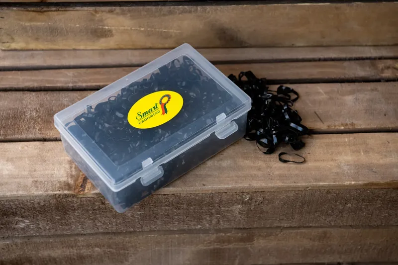 Smart Grooming Silicone Plaiting Bands Tub Of 1000 Black