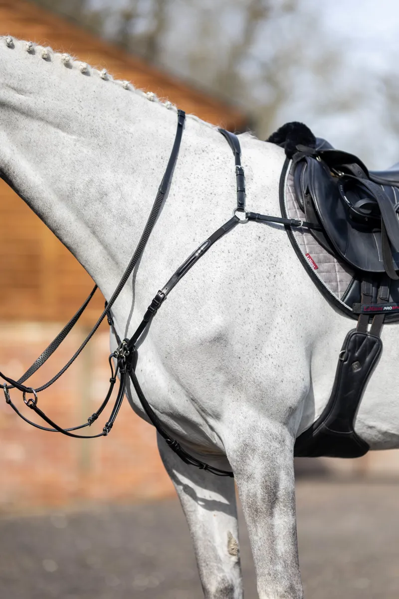 LeMieux Breastplate With Detachable Martingale And Girth Attachments Black-1
