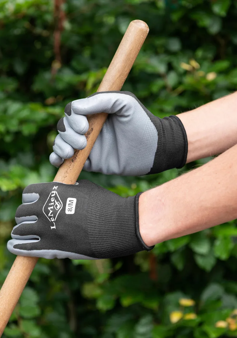 LeMieux Work Gloves Black-1
