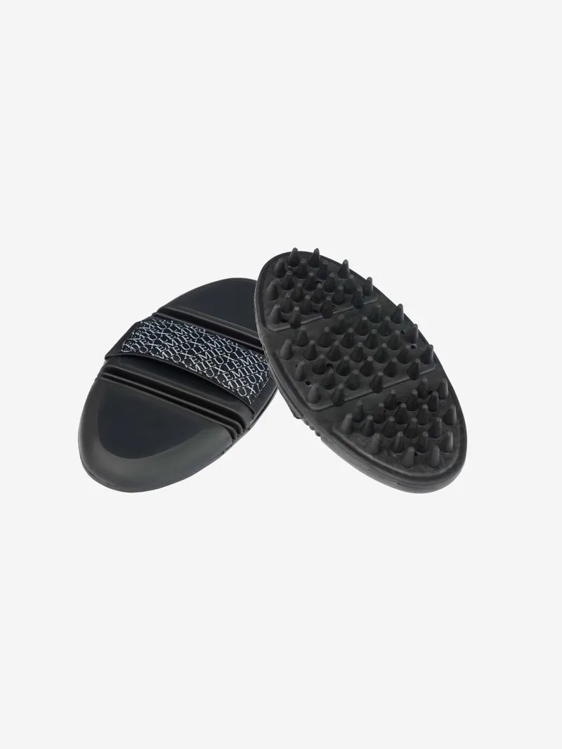 LeMieux Flexi Massage Brush Black