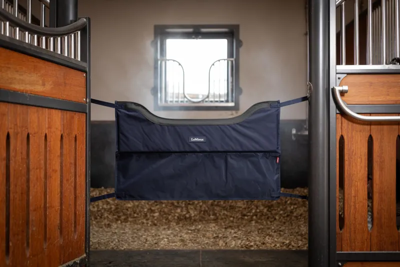 LeMieux Stable Guard Navy-2