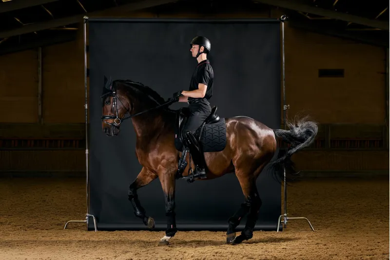 LeMieux ProForm Moulded Dressage Pad Black-1