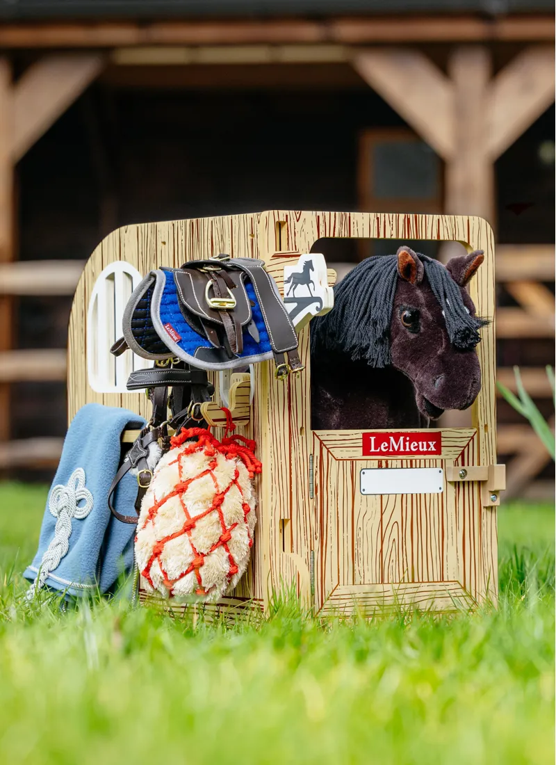 LeMieux Toy Pony Wooden Stable Set