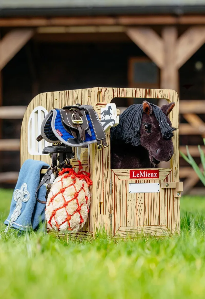LeMieux Toy Pony Stable Set Wooden