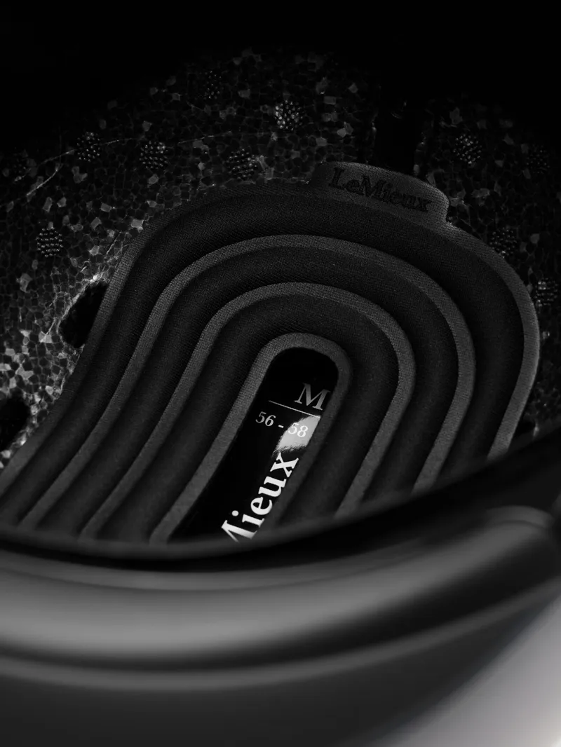 LeMieux Verv Competition Helmet Matt Black-5