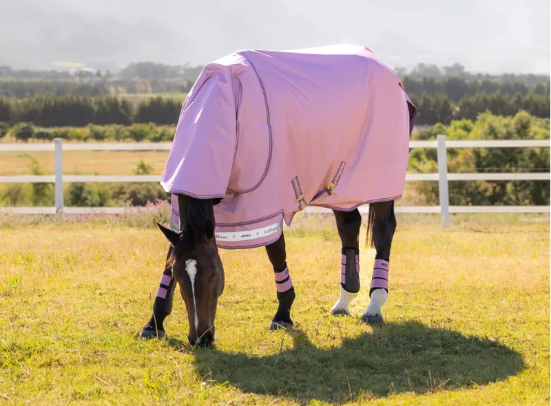 LeMieux Arika Ripstop 0g Lightweight Turnout Rug Fondant-4