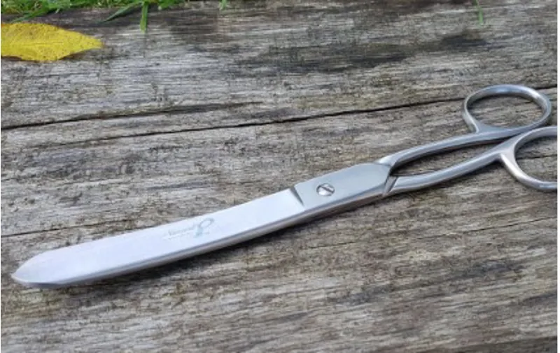 Smart Grooming Curved Fetlock Scissors 8in/20cm-2