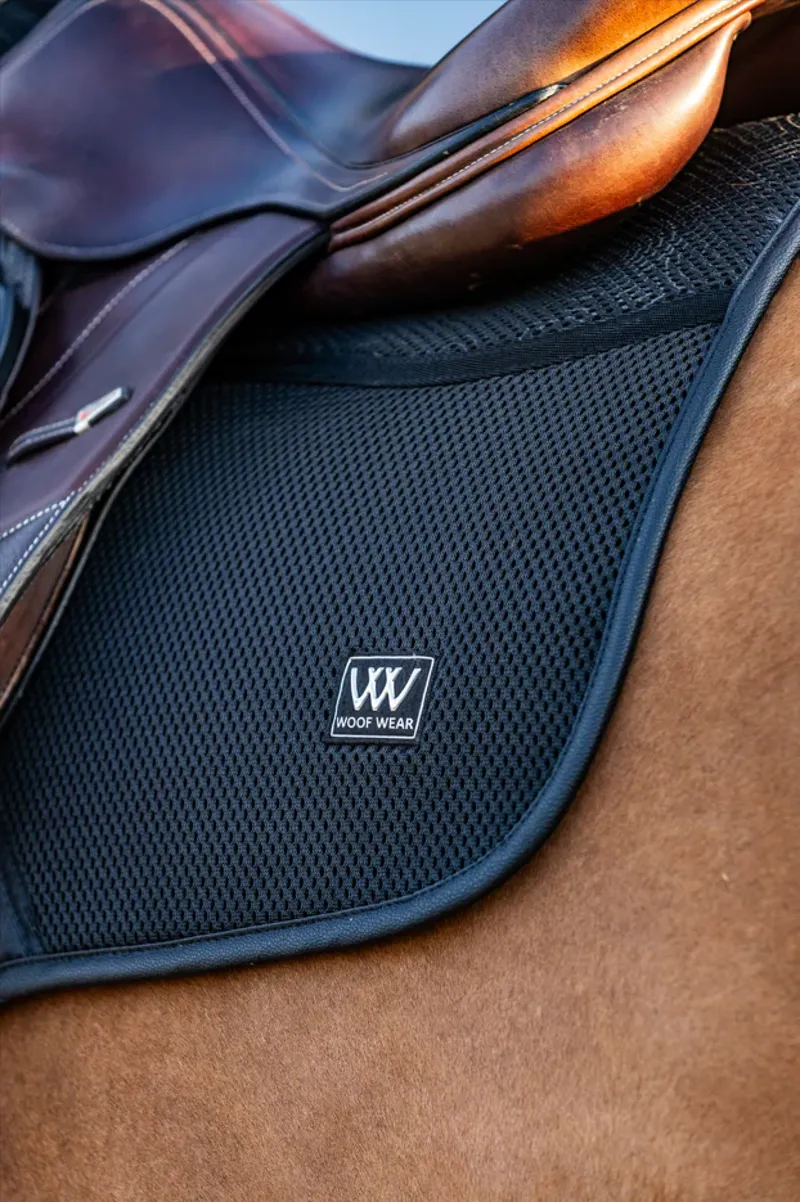 Woof Wear iVent CC Saddle Pad Black-7