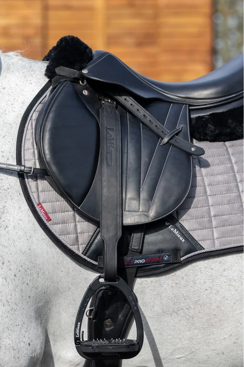 LeMieux Vector Pro Stirrup Leathers Black